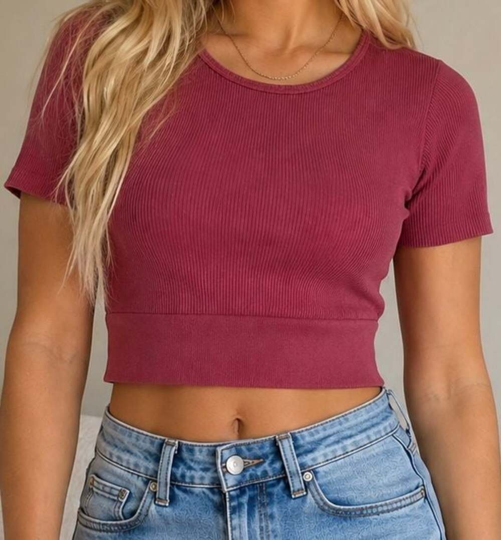Onestepup Women's Wine Red Ribbed Knit Short Sleeve Cropped Top